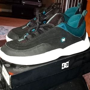 Dc Shoes Men Skateboarding Stevie Williams